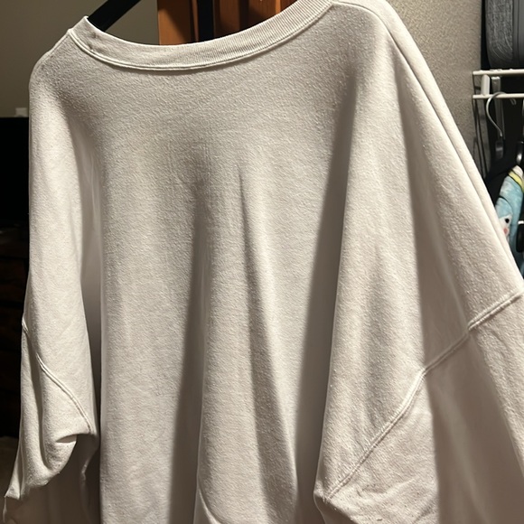 Taylor Swift Crew Neck - Picture 7 of 7